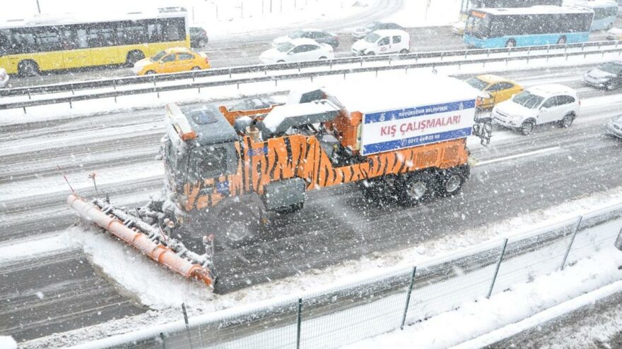AKOM Uyardı Kar Kalınlığı 20 cm Geçebilir