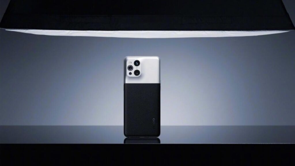 Kamerası Merak Uyandırıyor!