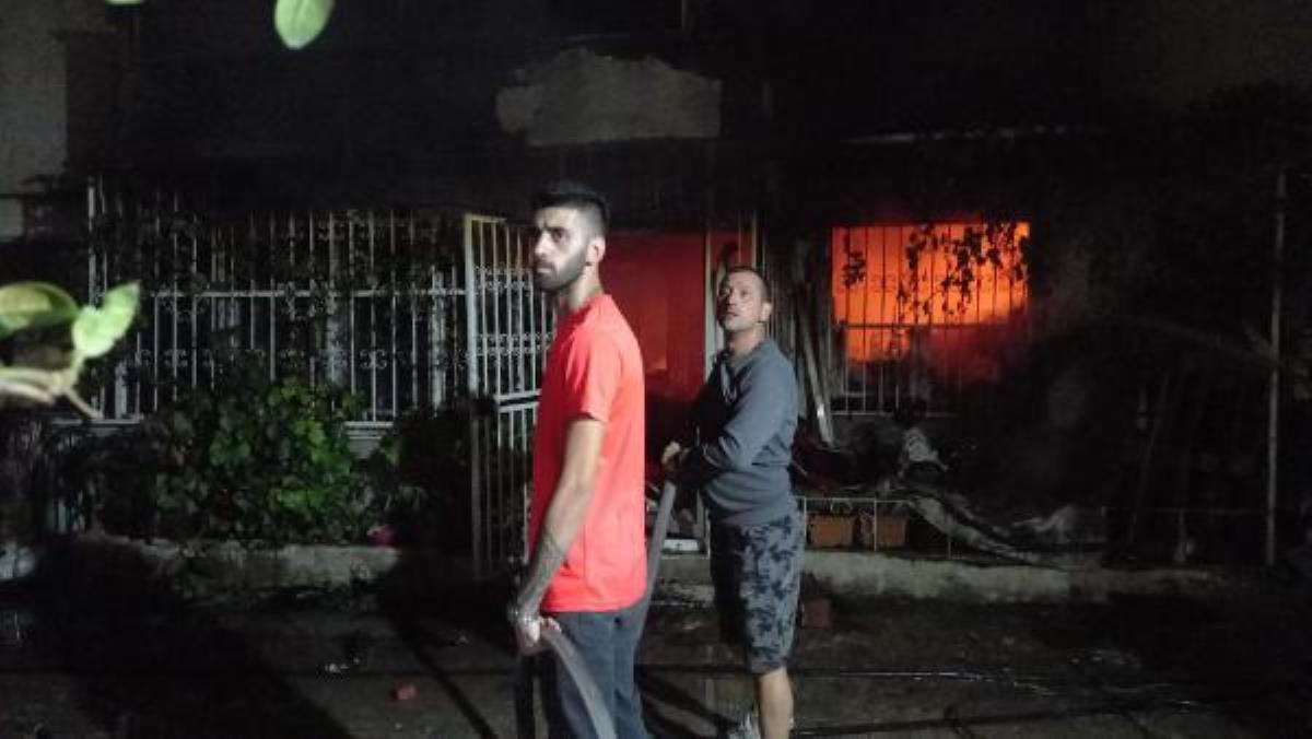 Gemlik’te 4 Katlı Apartmanda Yangın !!