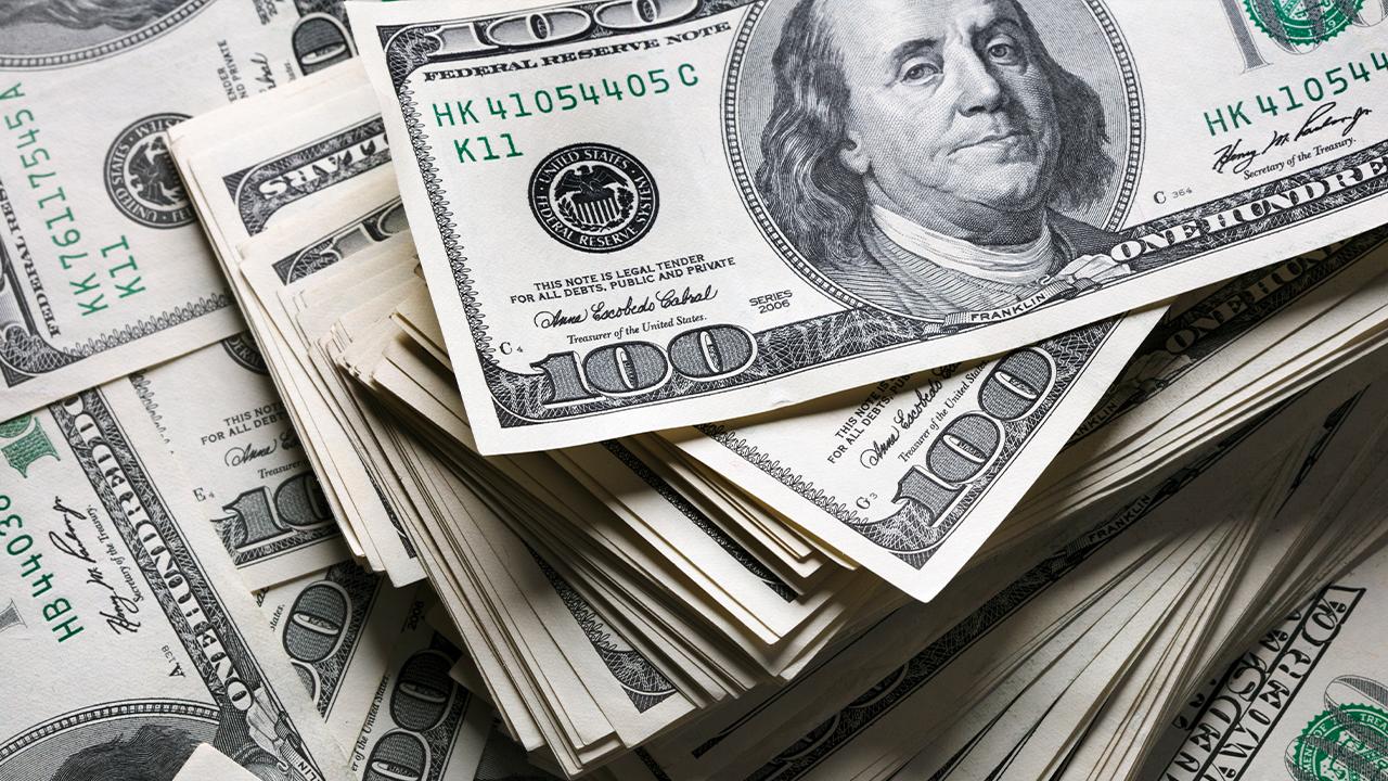 Bugün Dolar ve Euro Ne Kadar ?