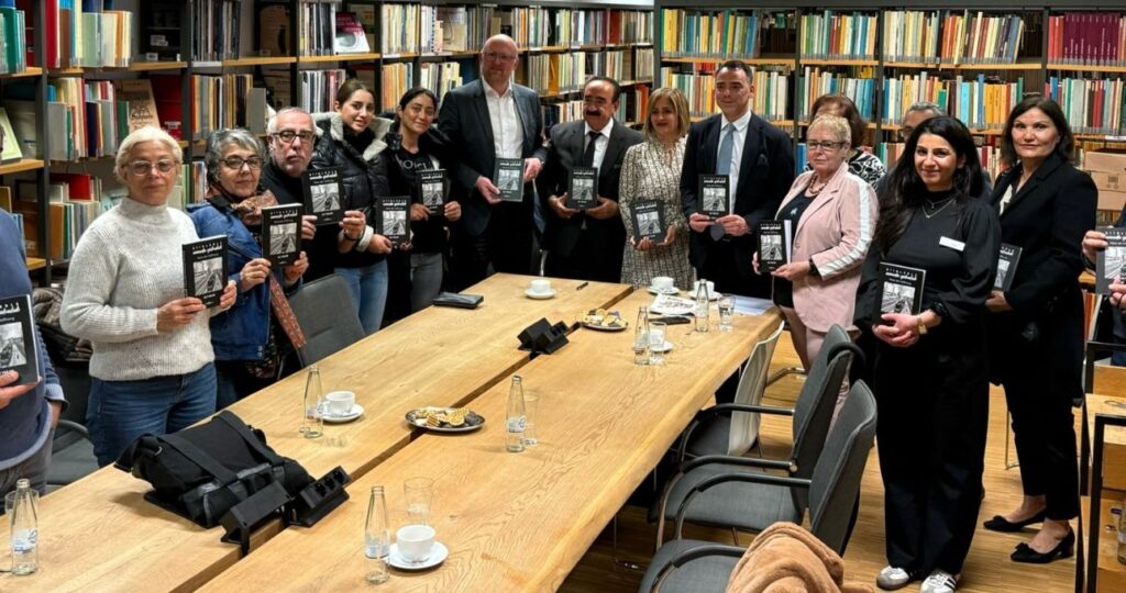 Ali Yakardan kitap tanıtımı