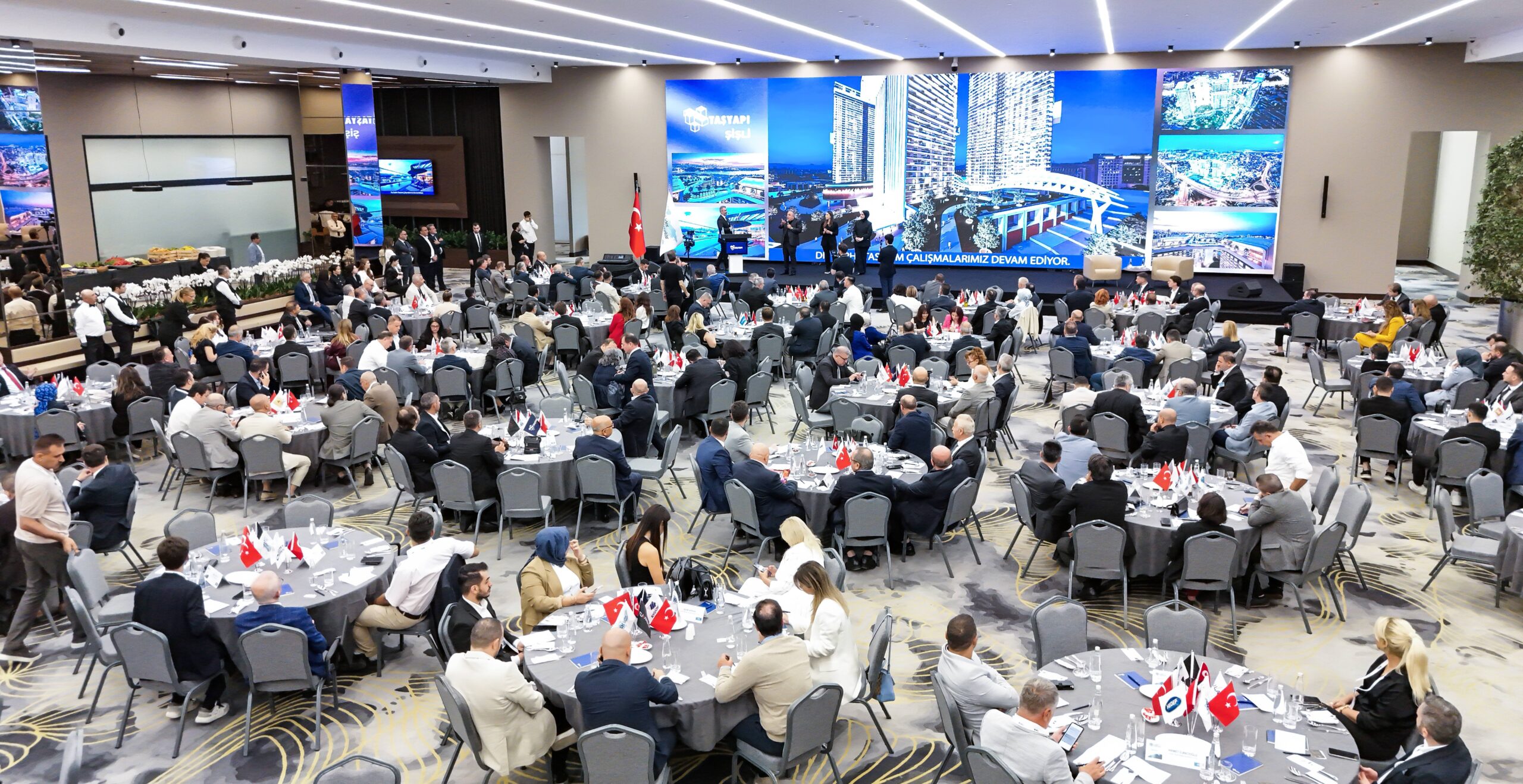 İş Dünyasının Dev Buluşması İstanbul’da Gerçekleşti